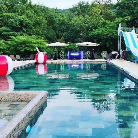 - Parc Aquatique - Eeceih 木屋 *